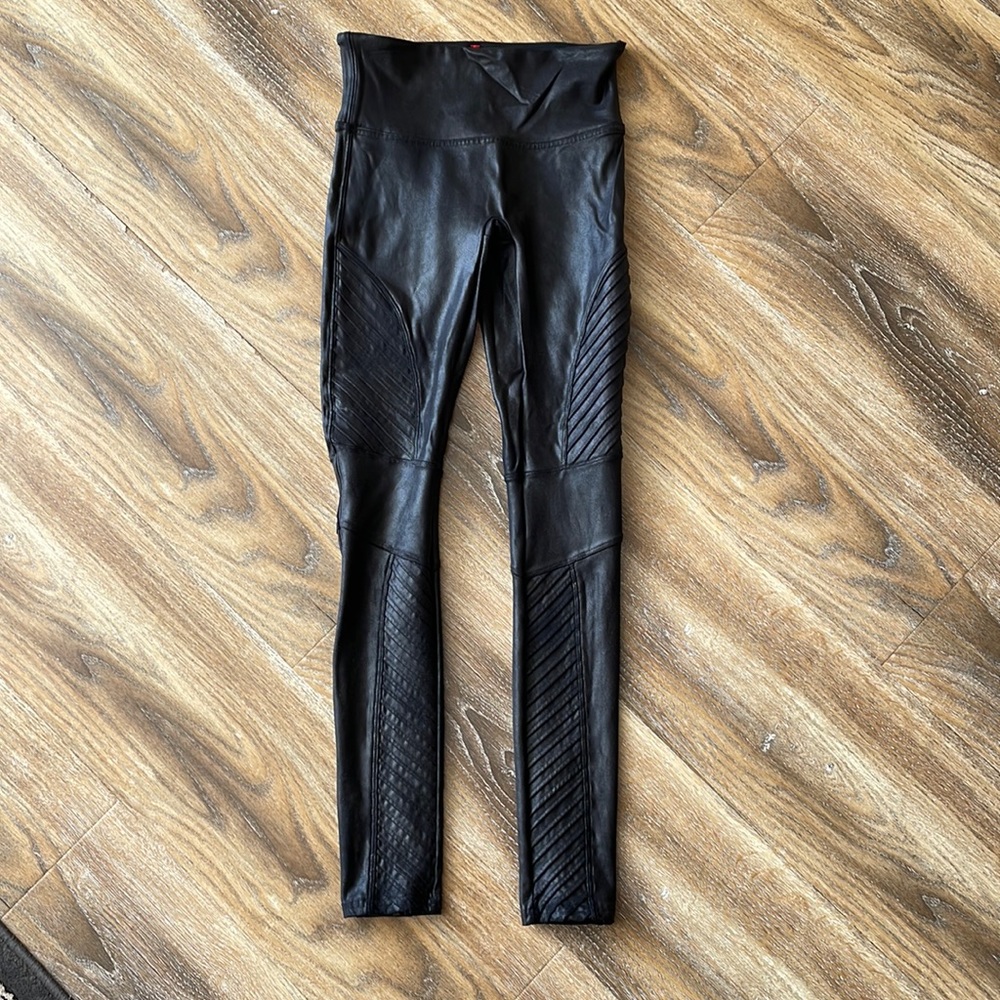 SPANX Faux Leather Moto Leggings